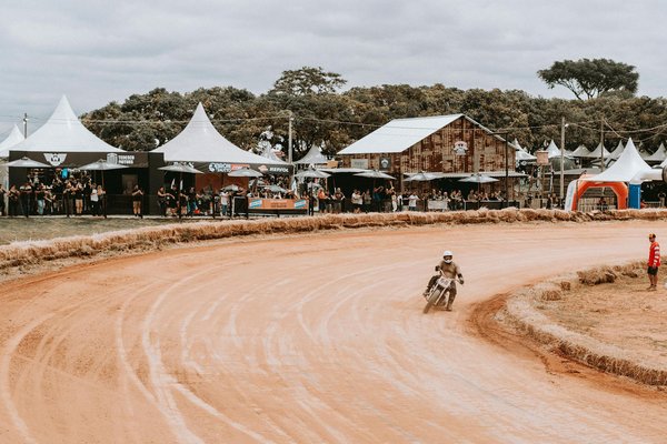 Como calcular o valor de um carro usado antes de comprar?